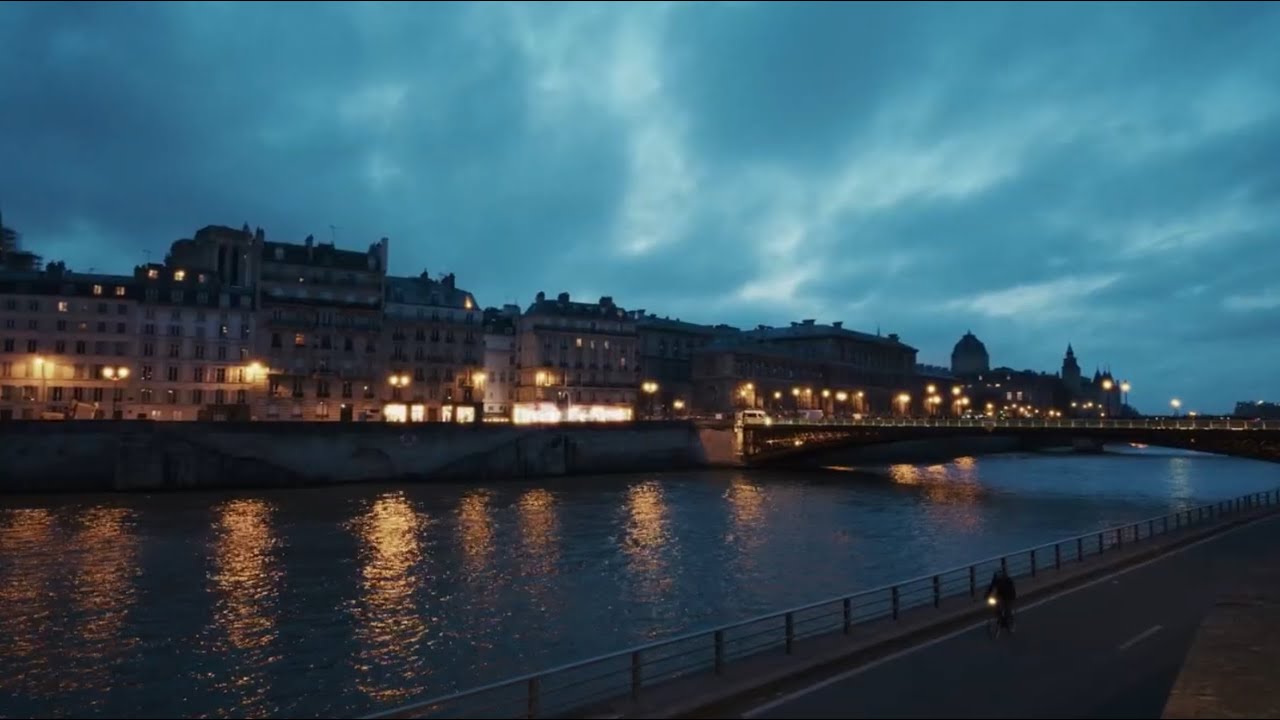 Lonely romantic winter day in Paris | DJI Osmo Pocket 3