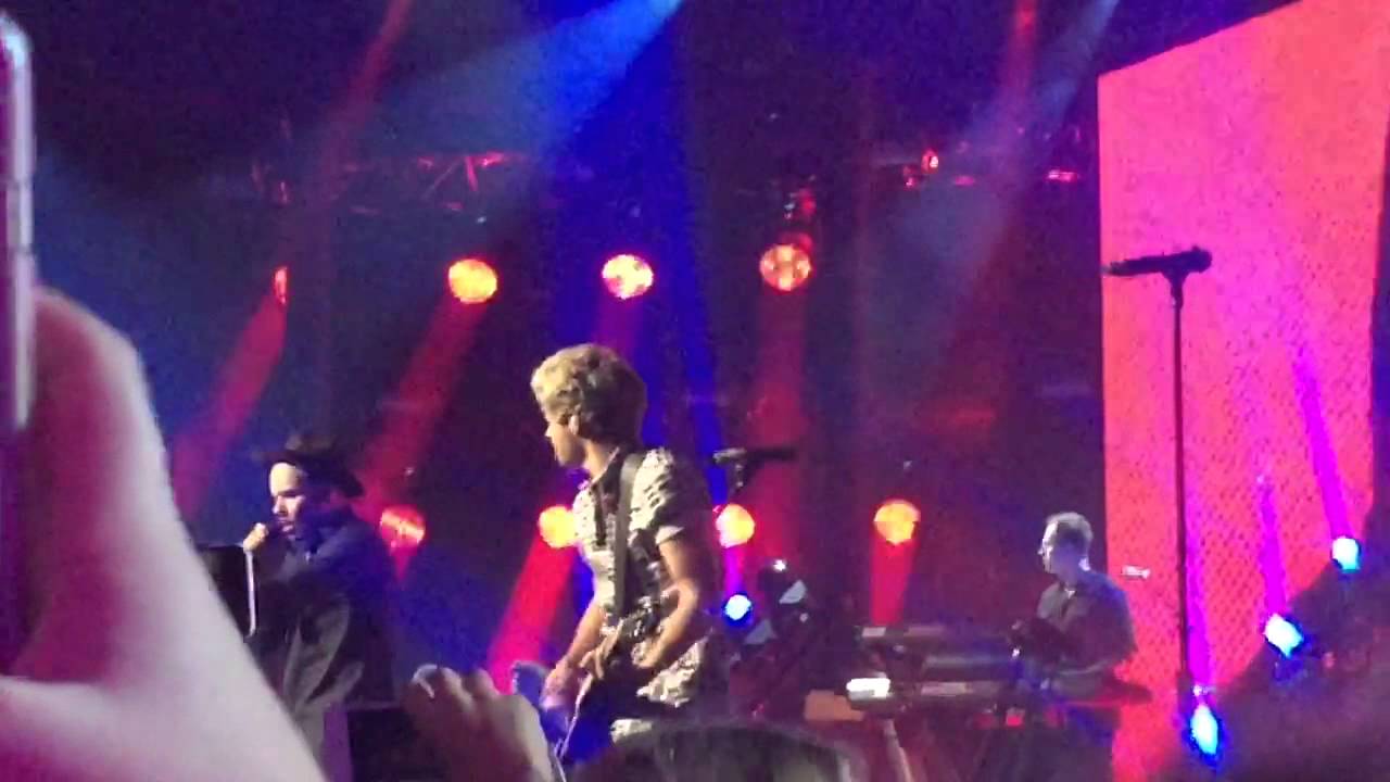 Where Do Broken Hearts Go - One Direction - Apple Music Festival 2015