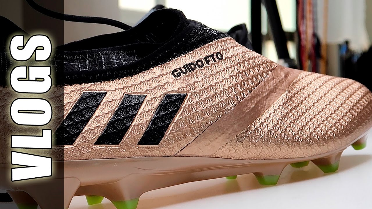 NUEVAS BOTAS de Fútbol de MESSI & RETO de los toques y flexiones - Guido FTO vlogs