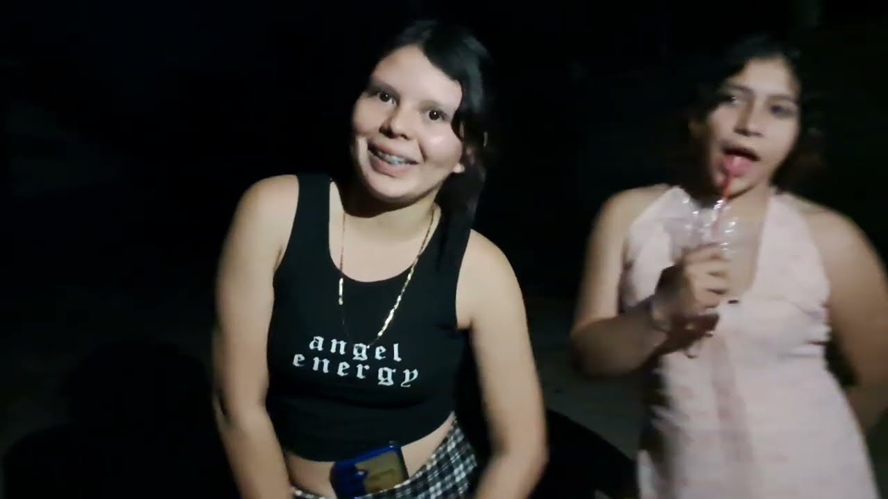 Michell nos invito a unas  papitas fritas salvadoreñas 🥰