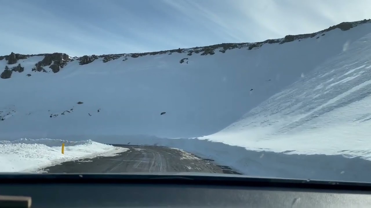 Driving the Westfjords of Iceland in winter, F643 at Djupavik, april 2022
