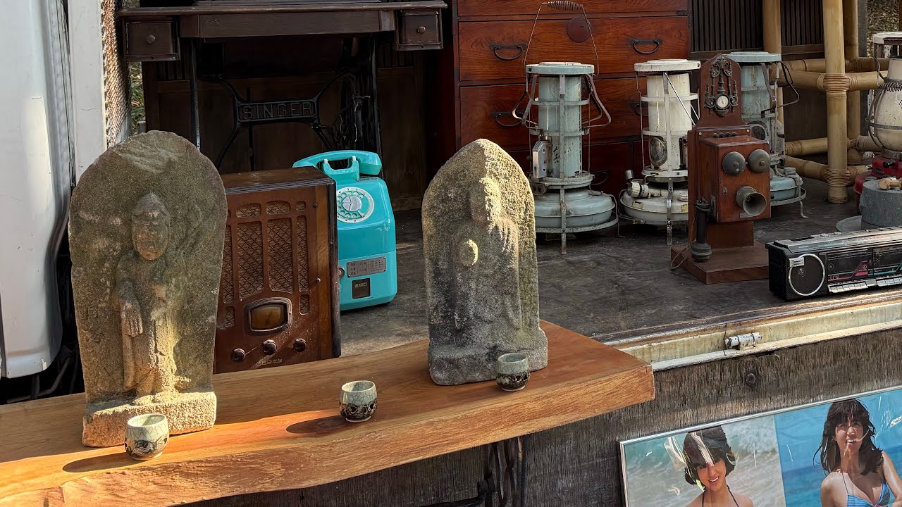 🚶‍♂️ Exploring Gokoku Shrine Flea Market in Shizuoka - Walking in Japan