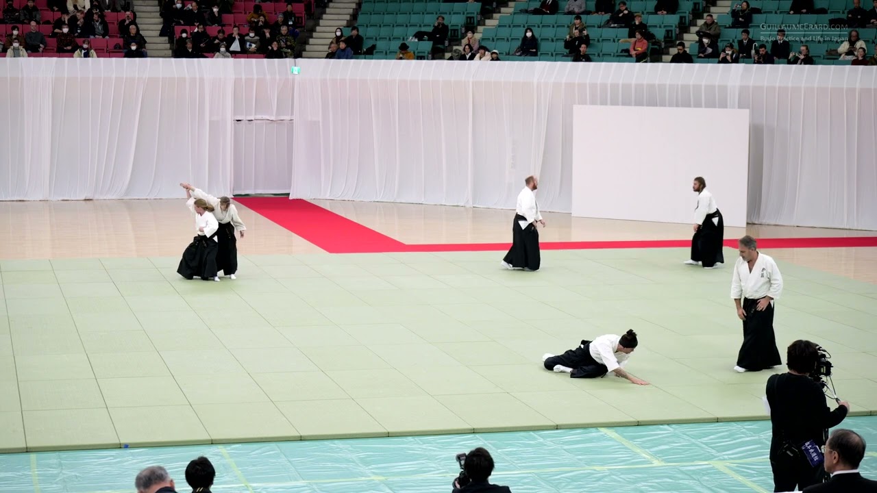 Shingetsu Muso Yanagi-ryu Jujutsu - 48th All Japan Kobudo Demonstration