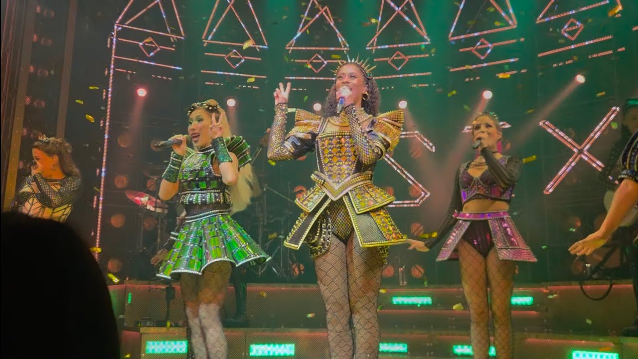 Six the musical - 31st October 2025 Megasix (Final song) @sixglobal 