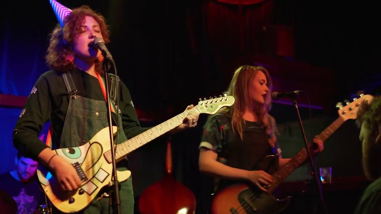Slagatha Christie - Kim's Caravan (Courtney Barnett cover)