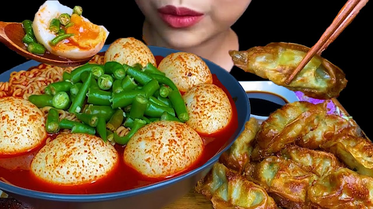 Soft Boiled Eggs, Fried Dumpling & Spicy Noodles * MUKBANG SOUNDS *