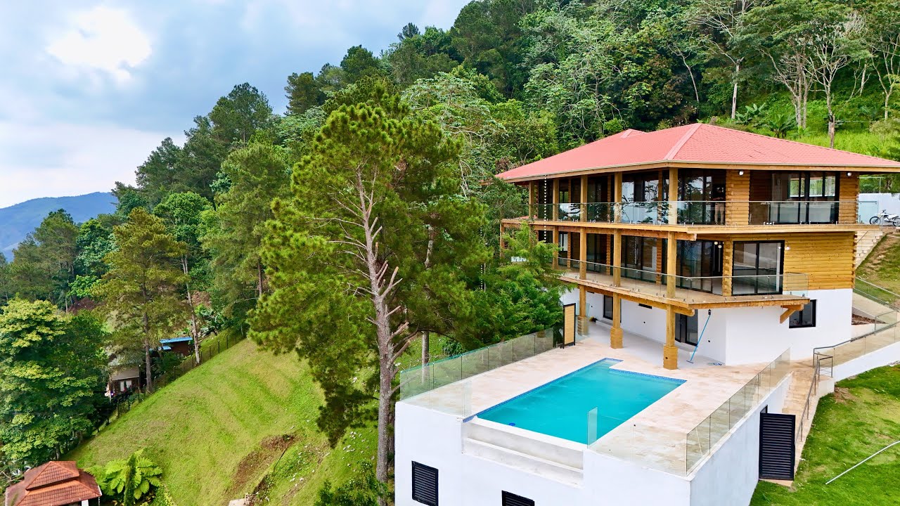 LA VILLA MÁS IMPRESIONANTE DE TODO JARABACOA ESTÁ DE VENTA | Conócela y quedarás enamorado/a 🤩