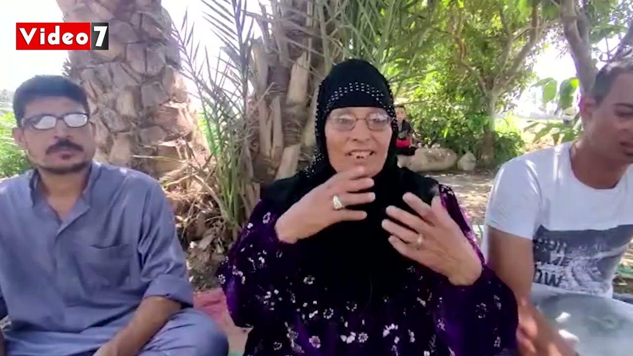 الحاجة نبيلة مطربة شعبية أبهرت مواقع التواصل.. وتؤكد: نفسى حد يدعمنا