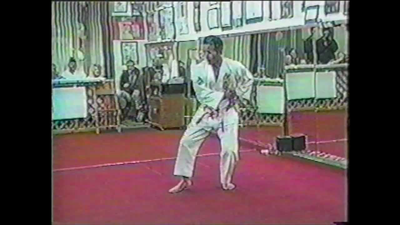 Tsuyoshi Uechi Isshin-Ryu Kata Pt. 1