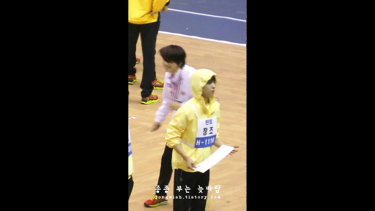120108 mbc idol athletics championships - infinite with their medals (sungjong focus)