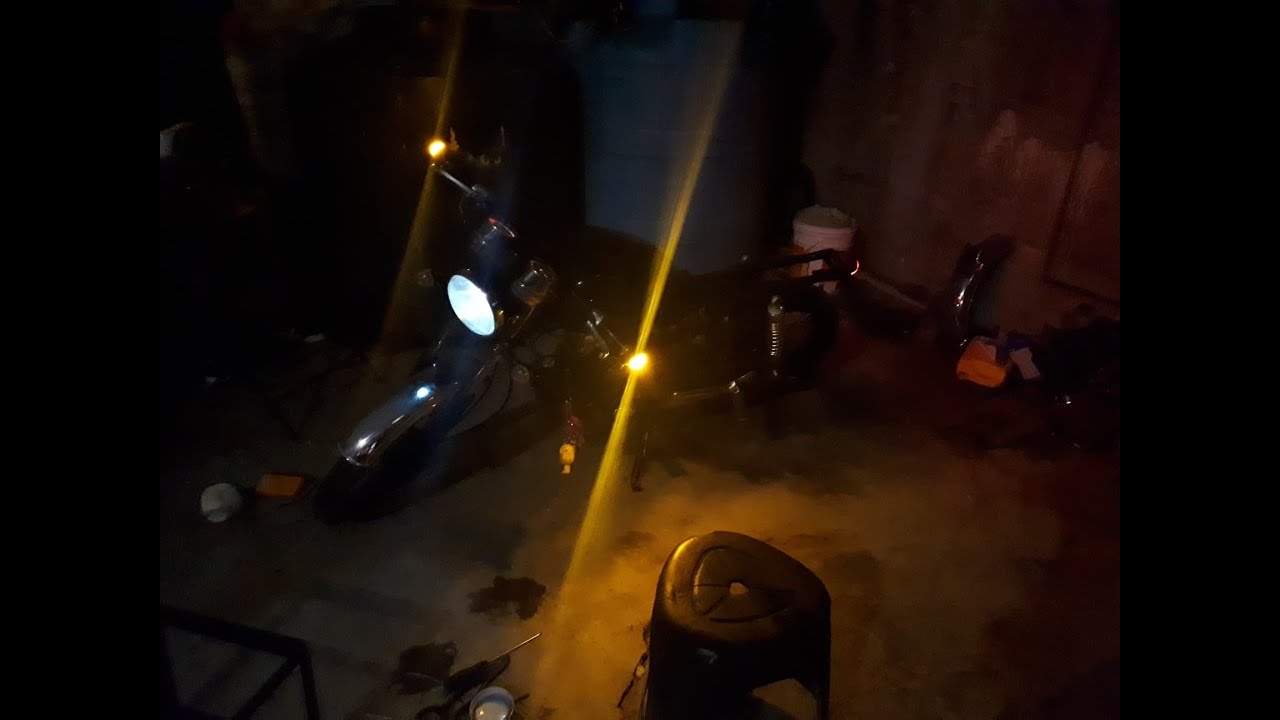 Instalación de luces contrapeso café racer (primera parte)