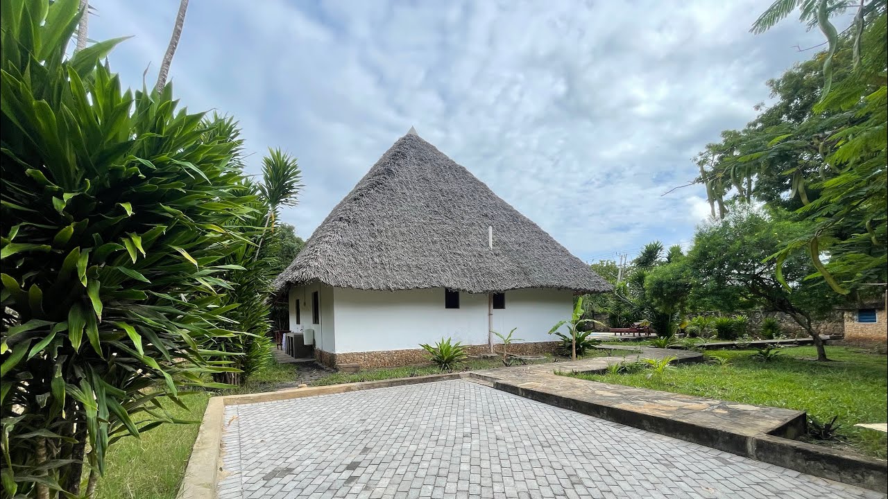 Diani AirBnB with own compound and private pool | 2 Bedroom | Ksh. 7,500/night