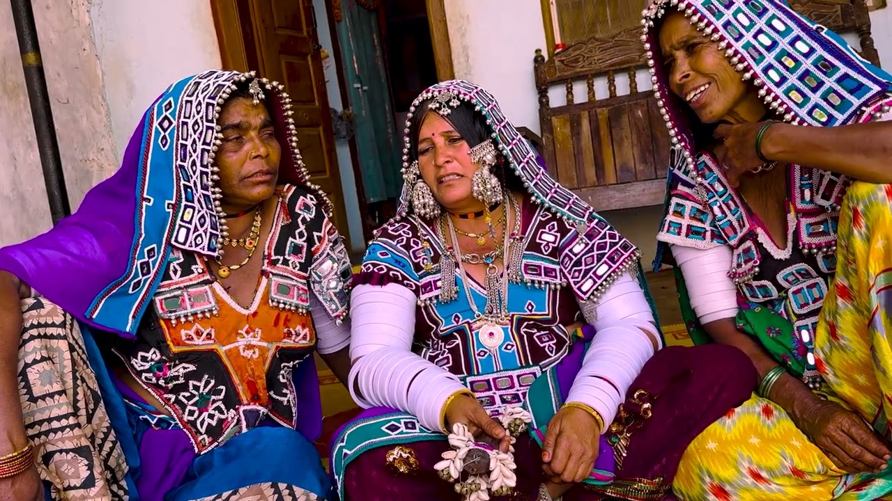 బంజారా ధవలో Banjara Dhavalo Dance | Authentic Banjara Tribal Festival
