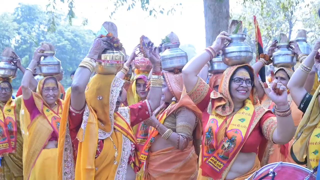 KALASH YATRA // ACHARYA RAVINDRA KRISHNA JI MAHARAJ // CHITRKOOT DHAM