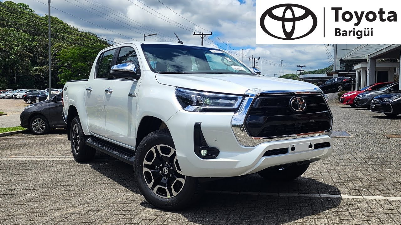 TOYOTA HILUX SRX 2025 TURBO DIESEL 4X4 0KM VERS&Atilde;O INTERMEDI&Aacute;RIA DETALHES DO INTERIOR