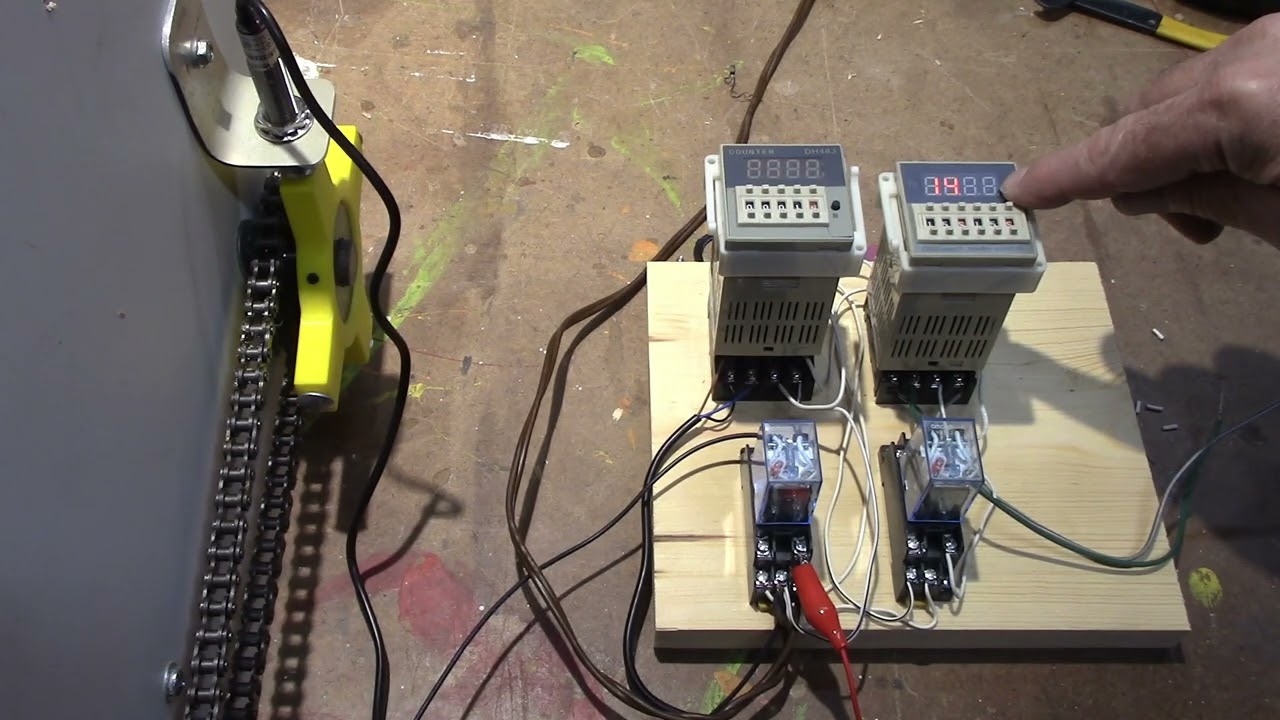 Relay Control of the Stock Feeder
