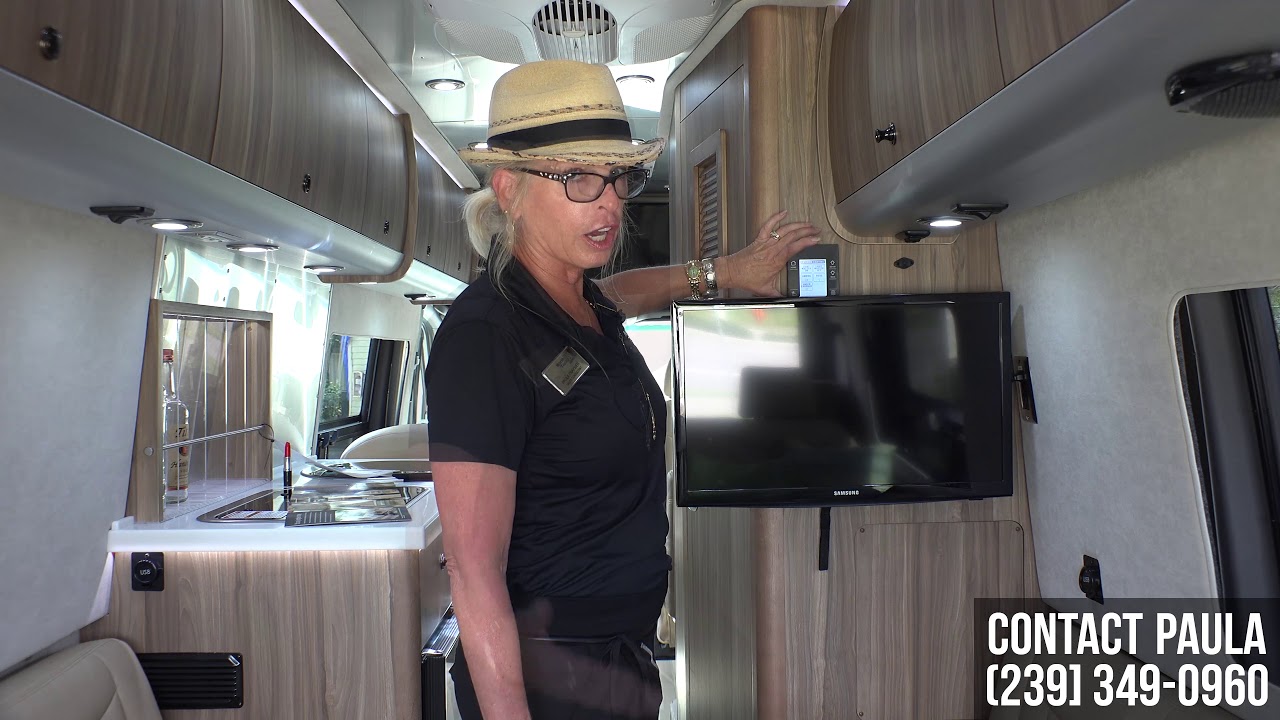 Автодом Airstream Interstate Tommy Bahama