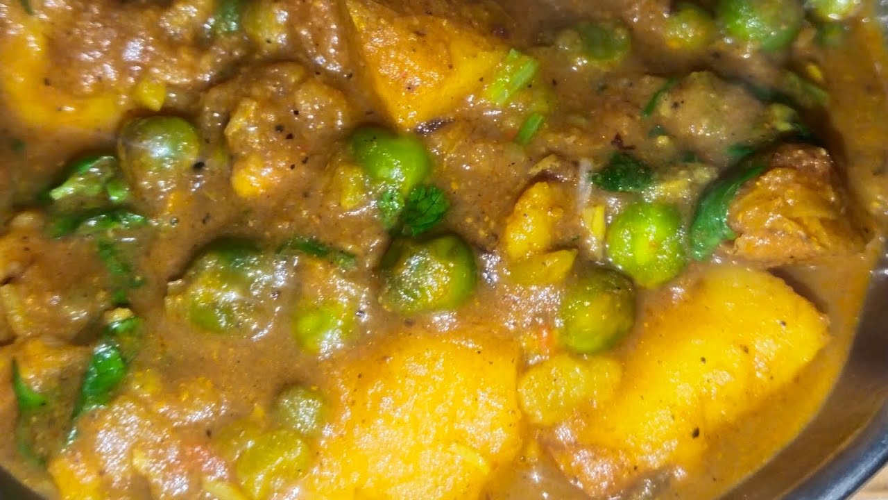 Matar Aaloo ki sabji😋😋 ।। बहुत ही स्वीडिश बनेंगे।। सिर्फ 10 मिनट में ही स्वीडिश सब्जी बनाएं।।।