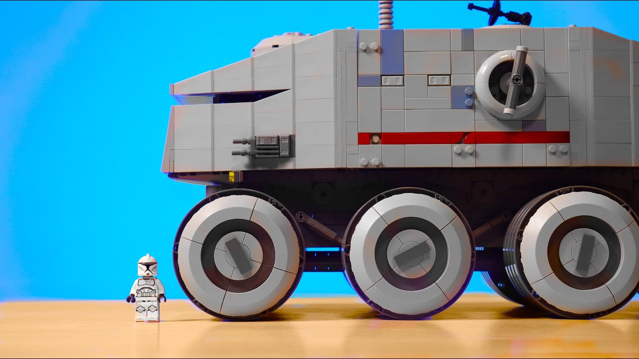 I made a LEGO UCS Turbo Tank