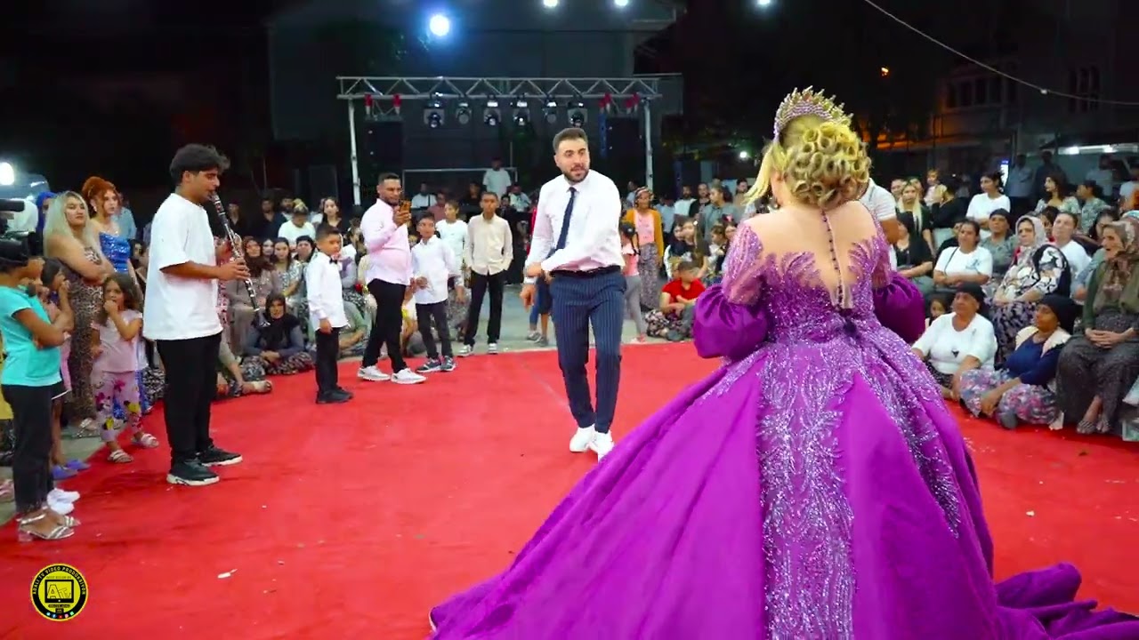 kaan sert çaldı gelin damat böyle oynadı