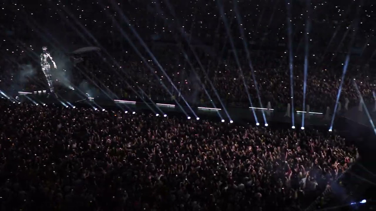 The Weeknd Blinding Lights London concert 2023 4K