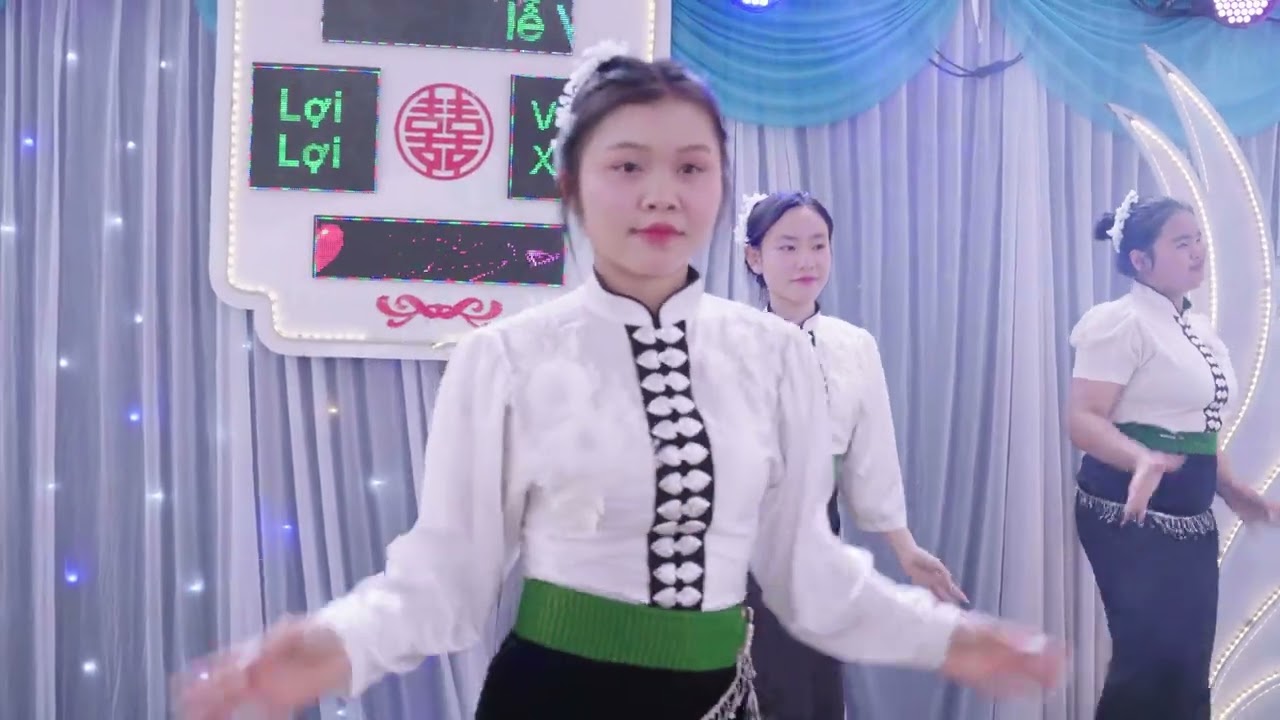 MÚA MỪNG CƯỚI HẠNH PHÚC LỢI LỢI - VĂN XUÔI ( BÀI MÚA SỐ 5 )