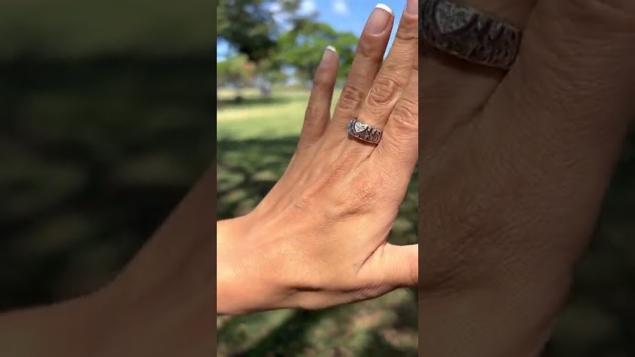 Aloha Heart Ring in Gold with Diamonds - 8mm