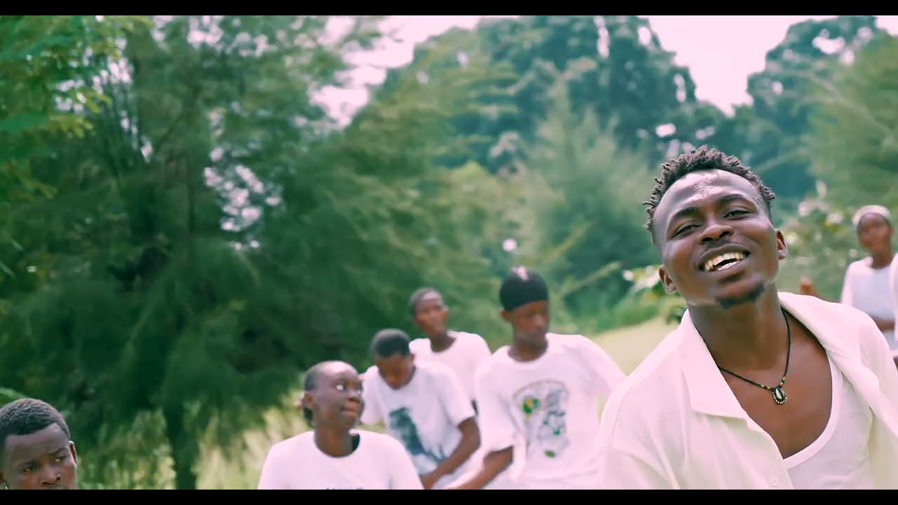 BEGUE L amiral   COMMUNIQUER    Clip Officiel