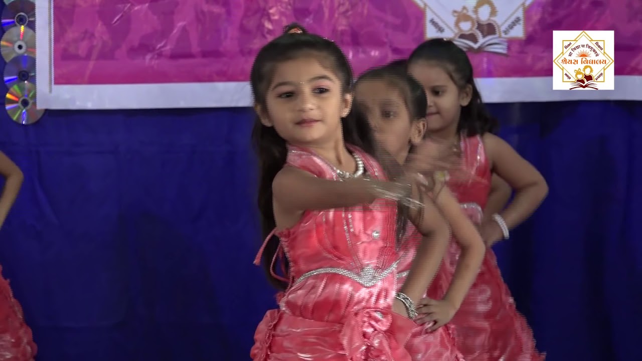 gujarati shala geet performance by shreyas vidyalaya surat