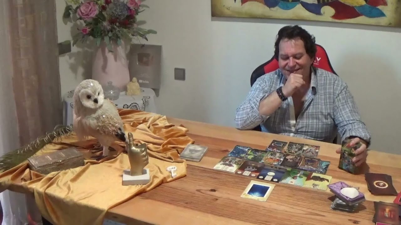 PORQUE NÃO CONSIGO ESQUECER ESSA PESSOA? NOSSQ HISTORIA AINDA CONTINUA?ELE VAI VOLTAR,TAROT?