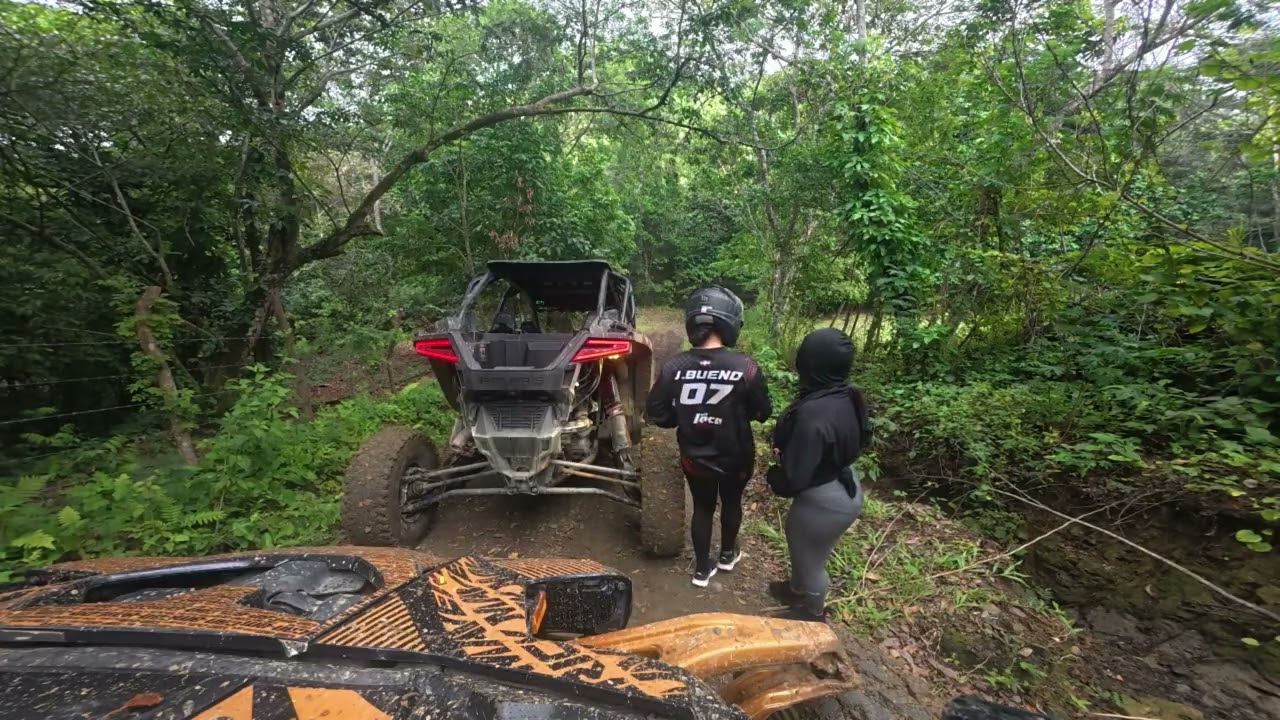 De ruta por la presa, Jarabacoa, guaigui maverick R 