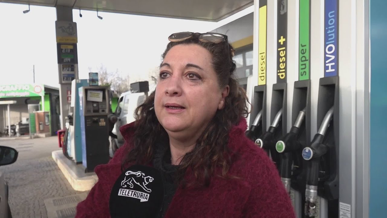 Il parere degli aretini sul caro carburanti
