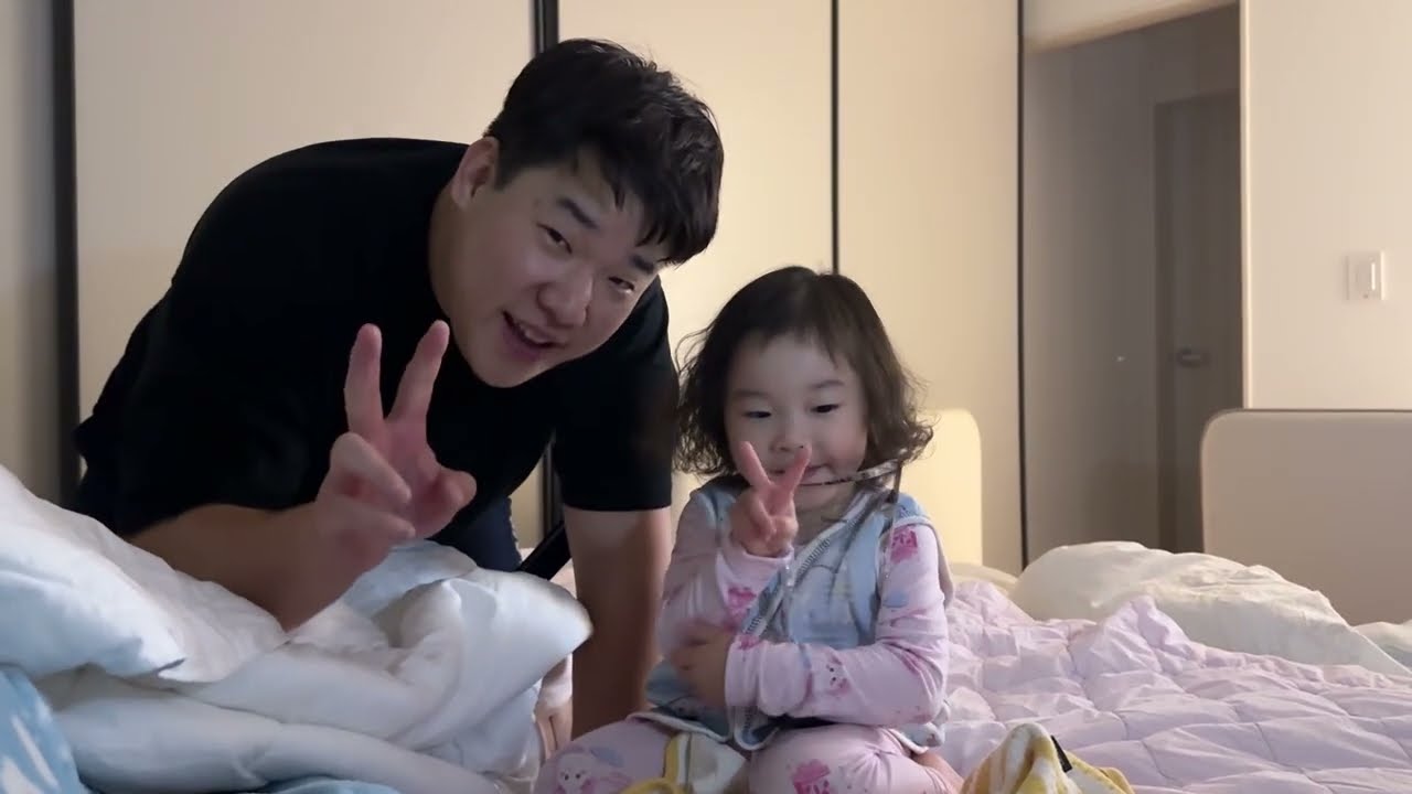 973-976일 눈오는날 엄마랑 눈사람 만들기☃️ 아빠가 회사에서 모범상을 받았어요 🤭