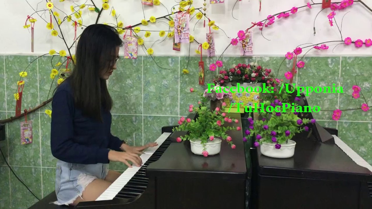 Lớp học piano cho người lớn - Quỳnh Như - Childhood memory [Upponia.Com - TuHocPiano.Com]