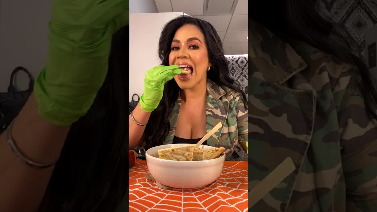EL ALMUERZO CON CARO Y SUS GUANTES!!