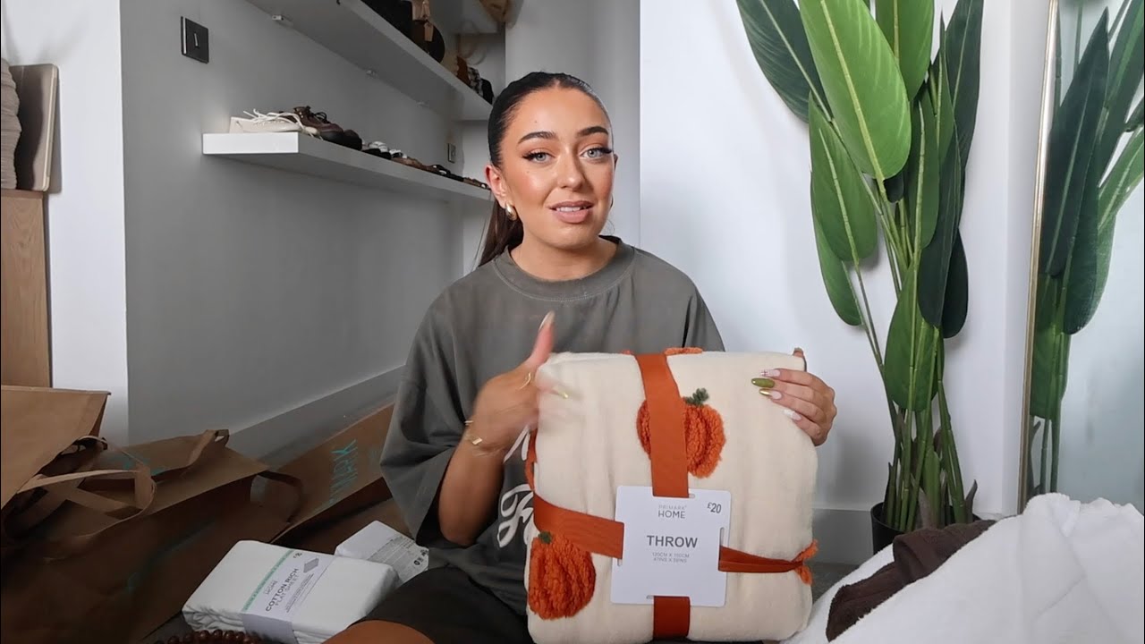 Throwing A Dinner Party & A Primark Haul 