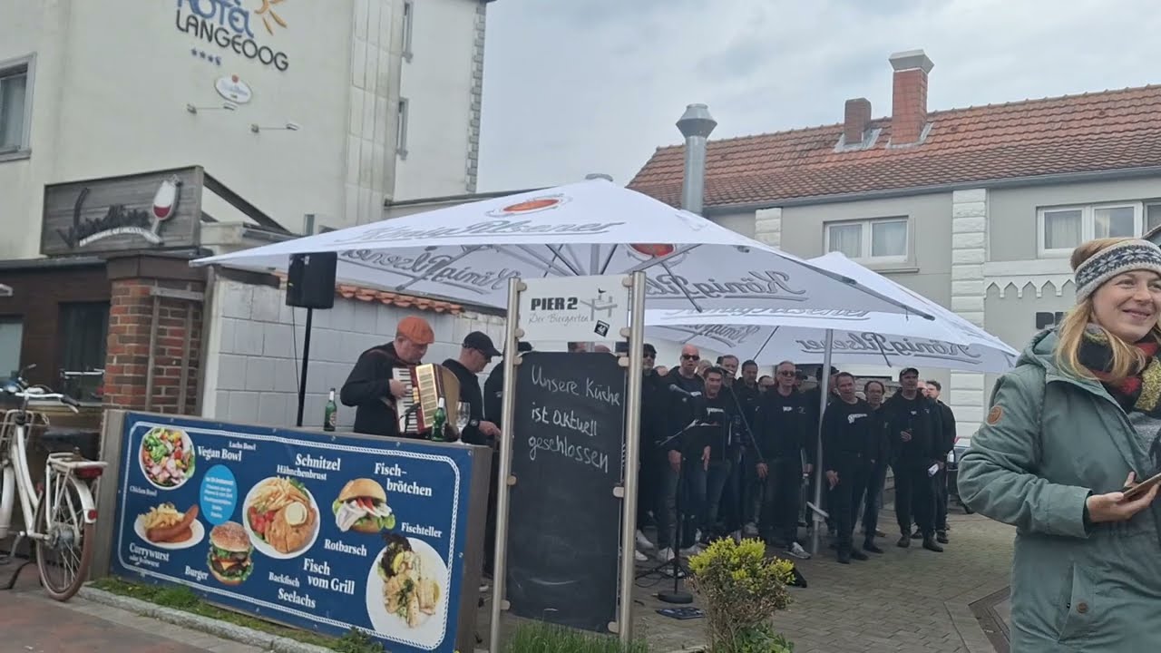 Shantallica aus Bielefeld auf Langeoog 2024: Einmal noch nach Bombay