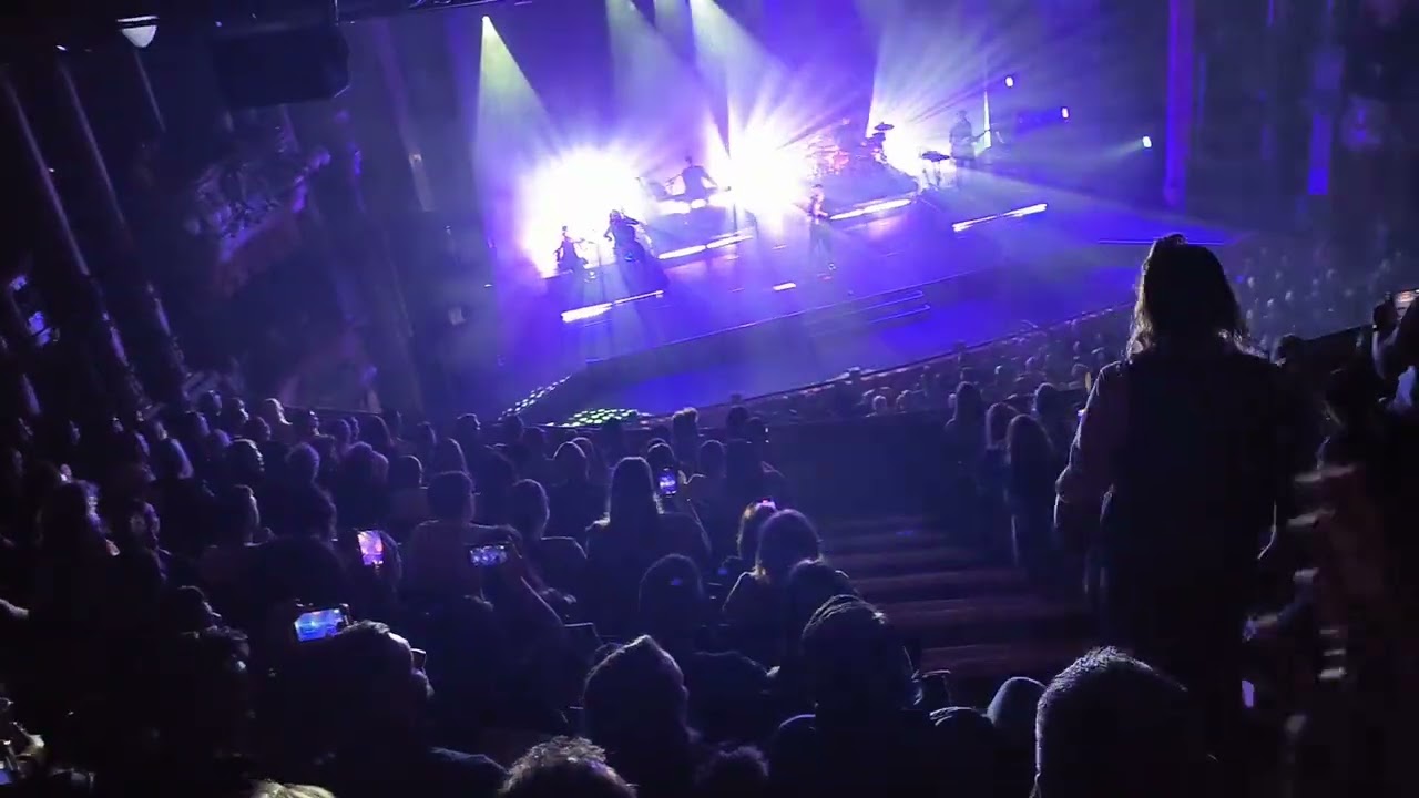 Calum Scott Run With Me - Live London Palladium 06/10/2022
