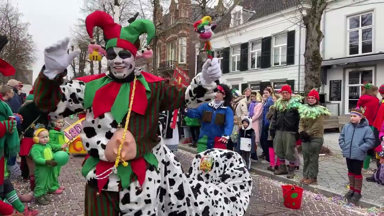 🔴 LIVE Carnaval Oosterhout 2026 🎭 | Optocht, Feest & Sfeer!