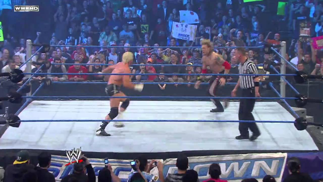 SmackDown: командный матч из 12 человек