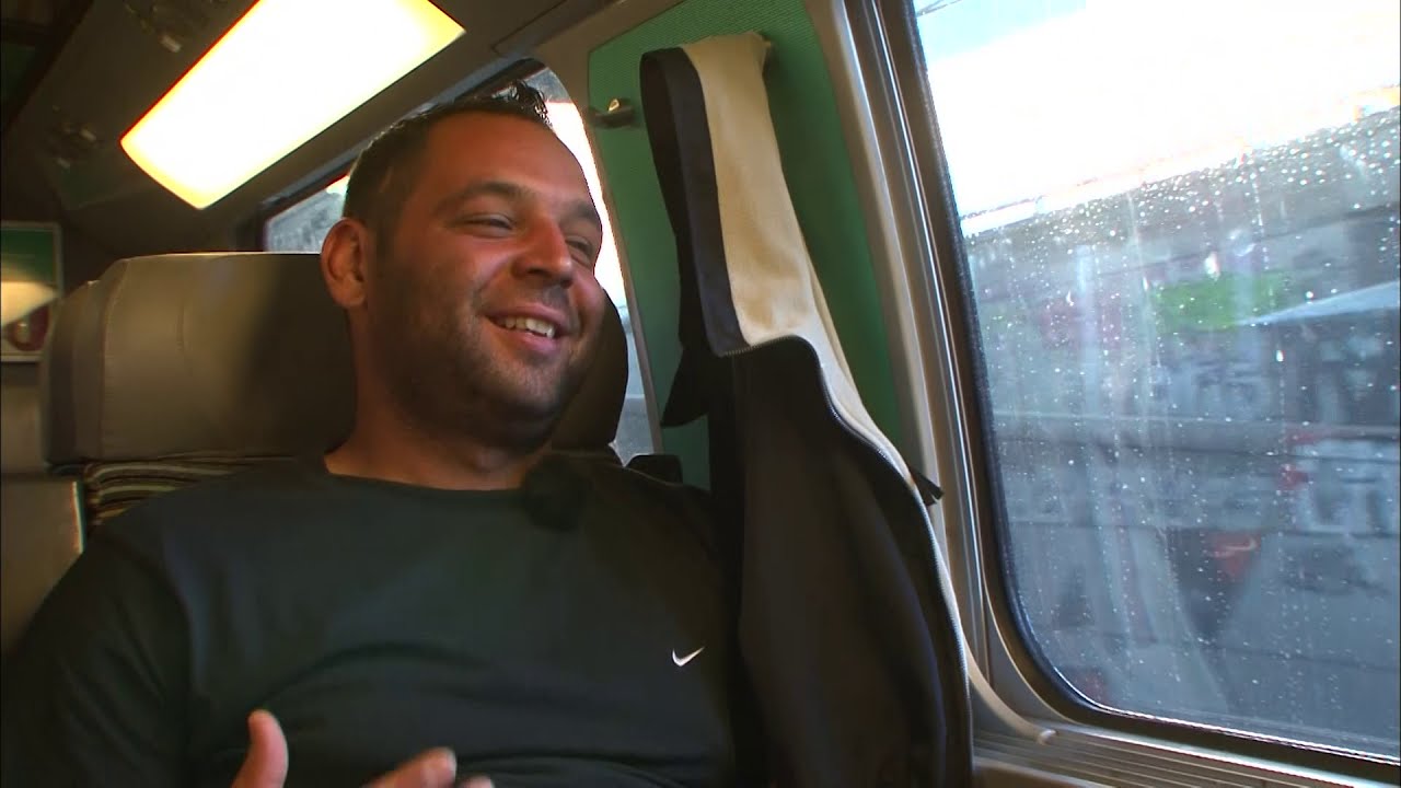 Survivre au Voyage : Tunis-Paris, le récit d’un immigré clandestin