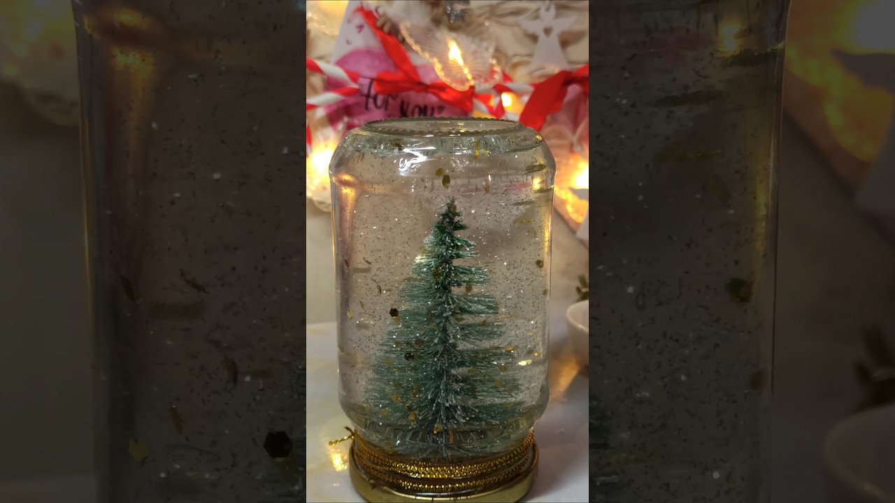Snow Globe DIY ❄️🎀#craft #diy #christmas #shorts #creative #decoration #winter #satisfying #newyear