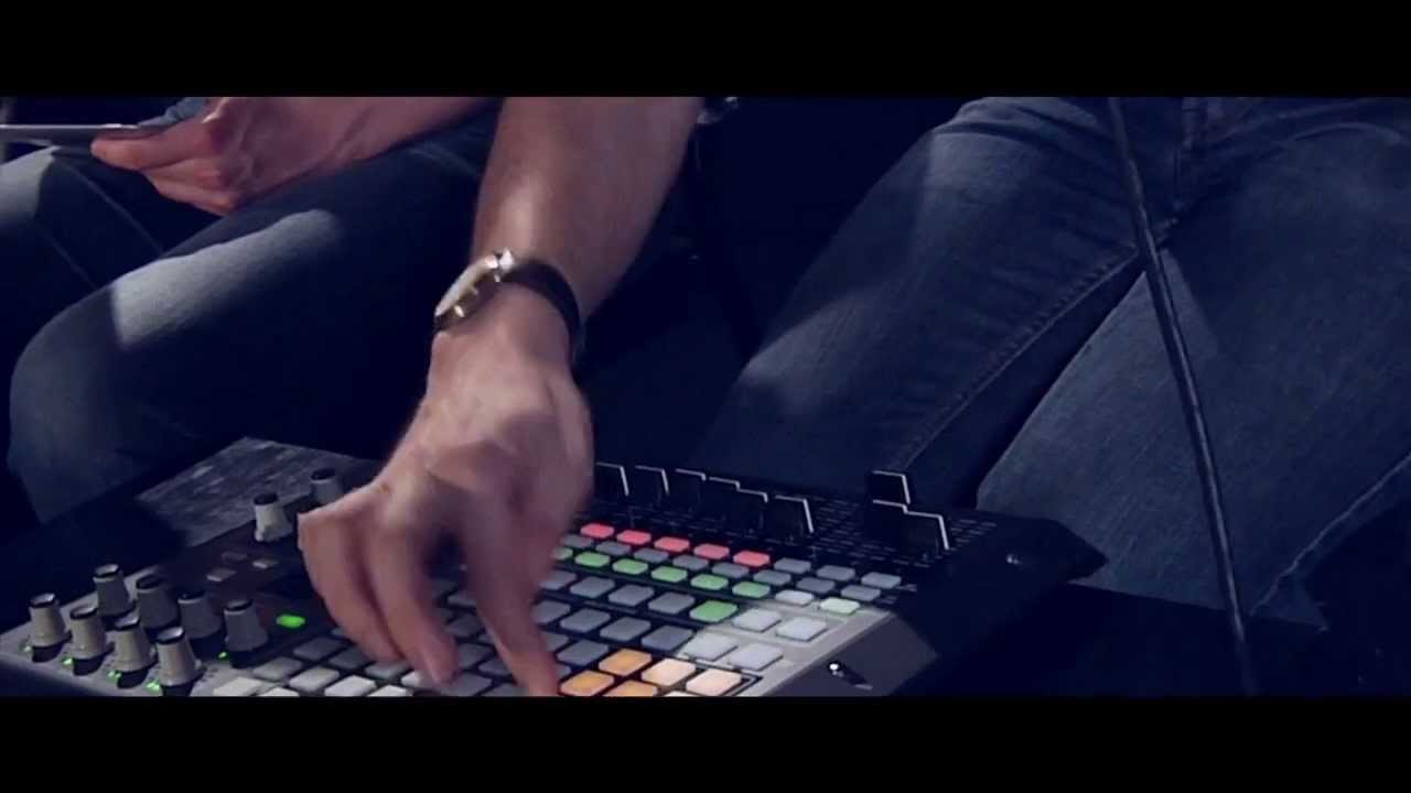 A.Squared - Retrograde (LIVE, all voices)