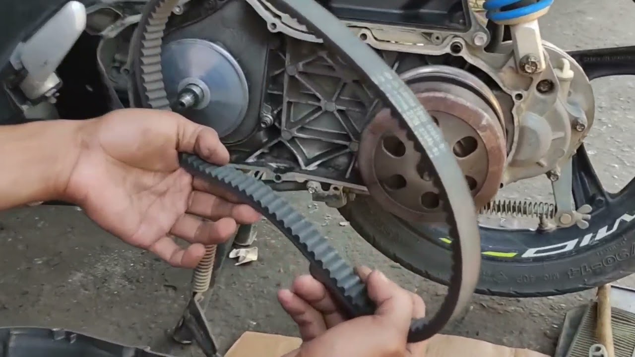 Tutorial on how to change fan Belt mio i 125 fi