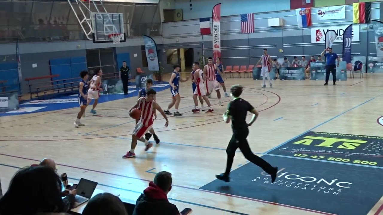 LSVB College Belgrade LSVB Alan B N&deg;12 Tournois VIB Vend&eacute;e International Basket 00040