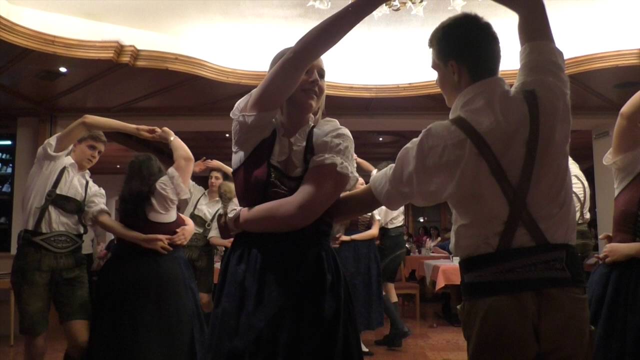 AUSTRIA TANZ  MUZIEK DANS ZANG IN HOTEL SCHÖRHOF SAALFELDEN VIDEO  1 BERT VAN DER WAL