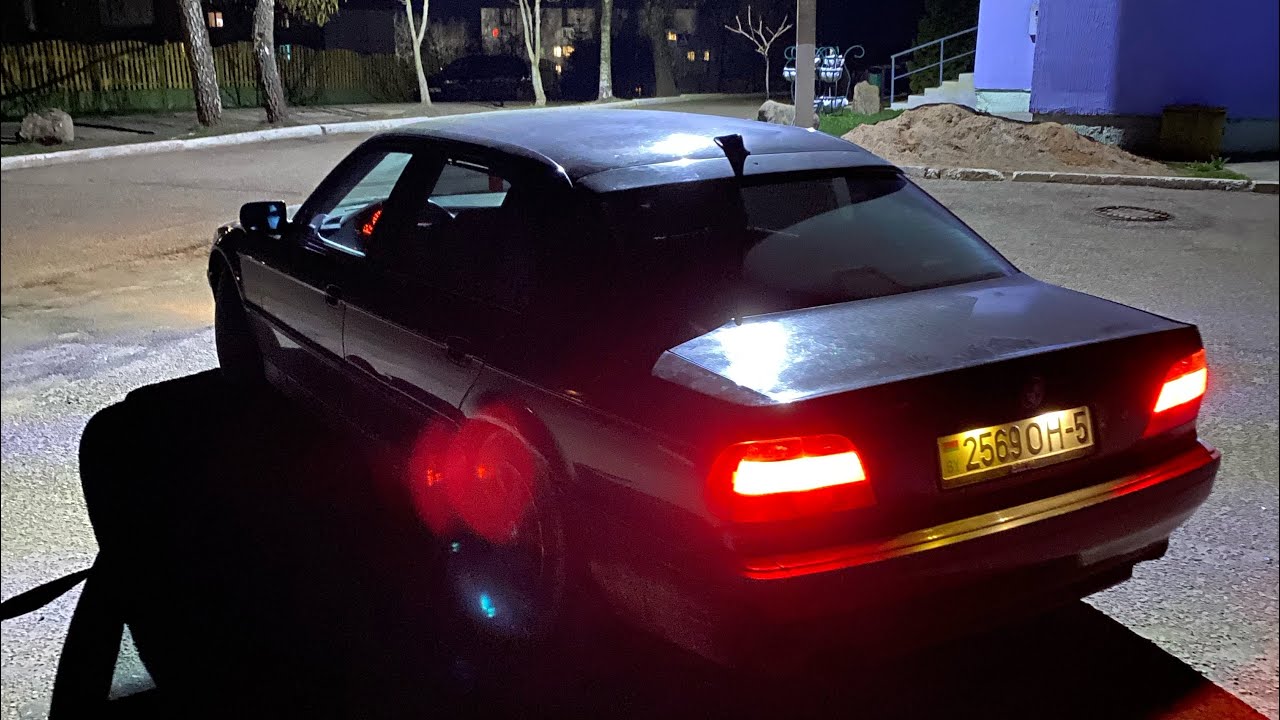 BMW E38 740iL 4.4i Cold Start / Exhaust Sound / V8