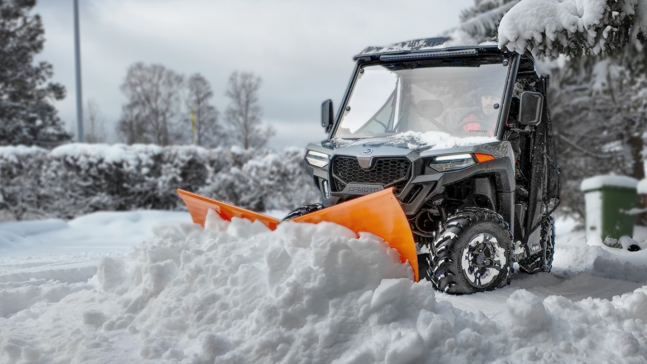 Plowing Snow with a Side‑by‑Side and a V‑Plow for the First Time