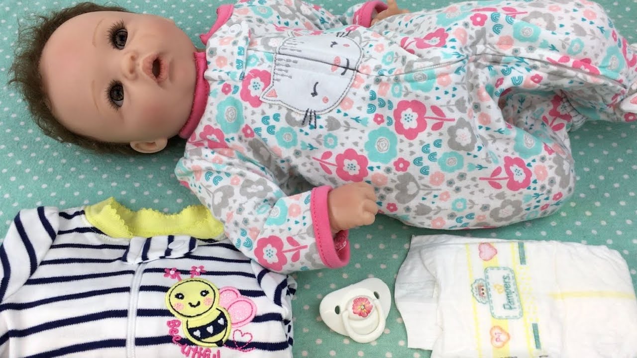 Changing my Ashton Drake Galleries Silicone Presley Baby Doll