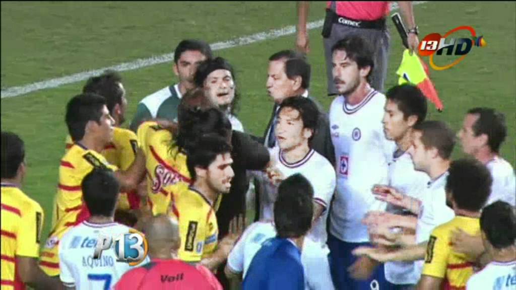 Pelea de Cruz Azul Vs.Morelia